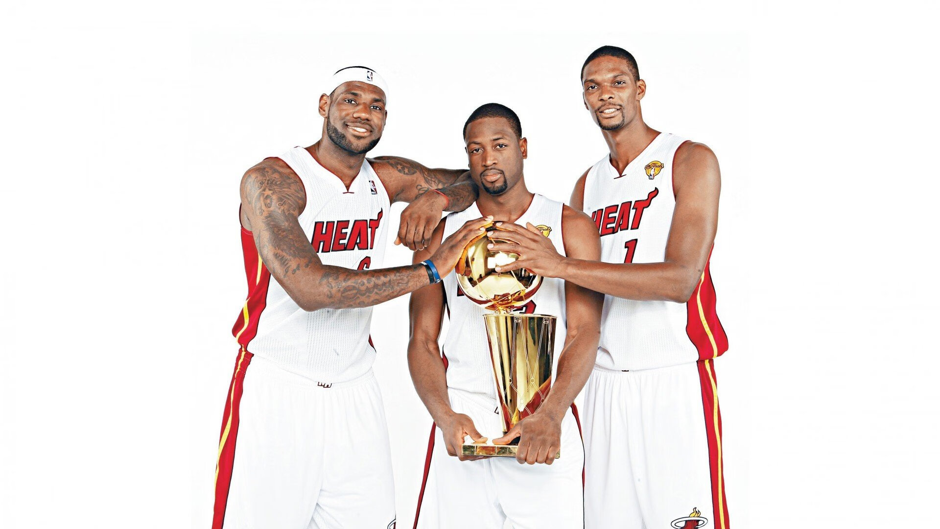 马克西独舞北境之夜，连续得分狂潮击溃公牛，猛龙速胜显统治力