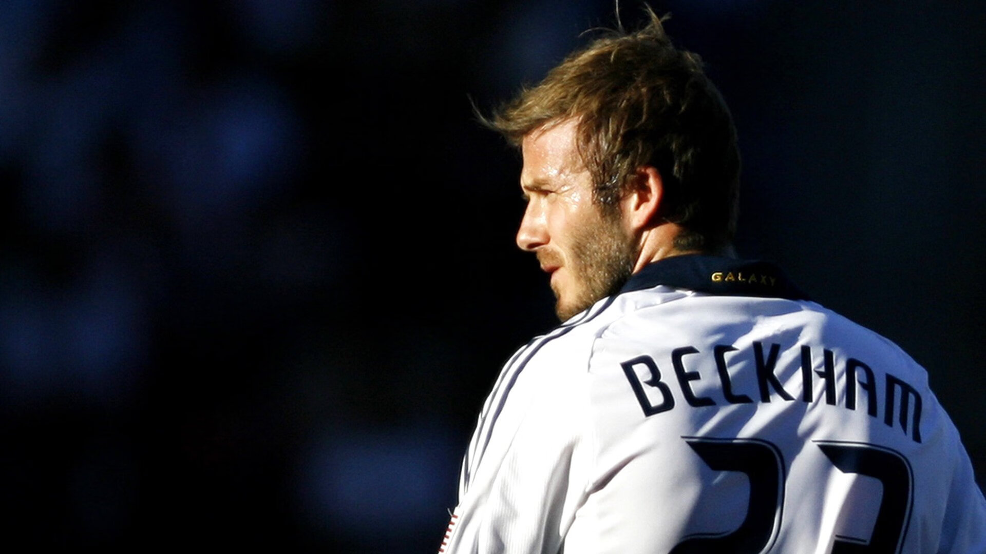 南美冷门与欧洲传奇的交汇,巴拉圭掀翻秘鲁,莫德里奇成为关键先生